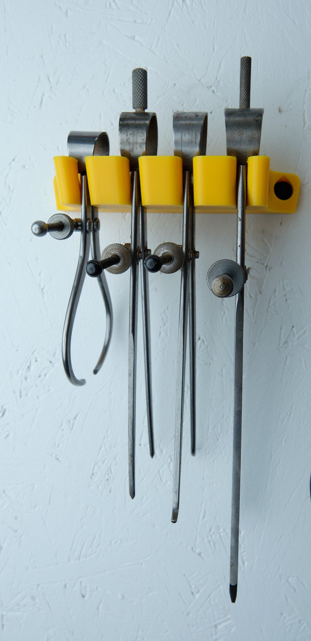 Spring Caliper Wall Mount